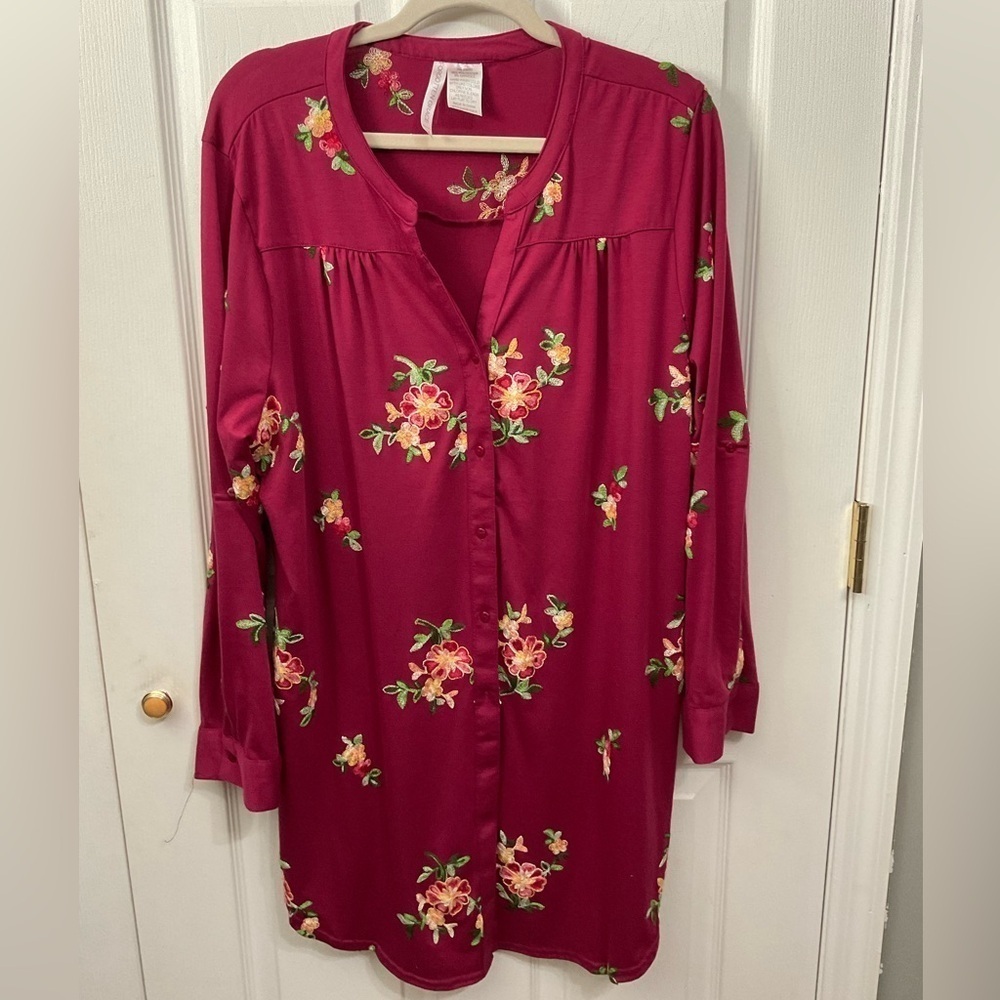 Forgotten Grace shirt. Embroidered. size 2X